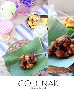 Photo by Aisah Wolfard